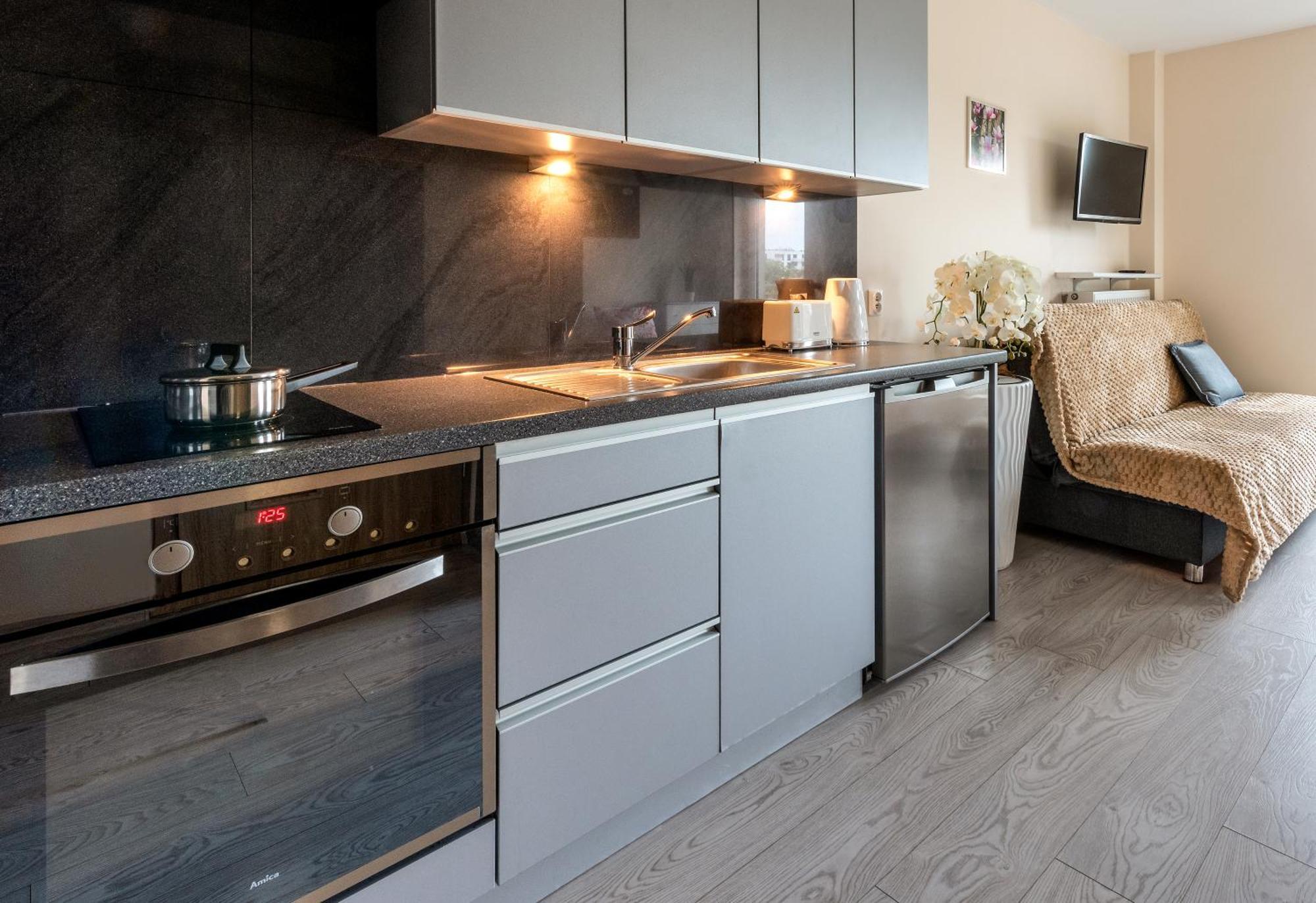 Cozy Modern Apartment Astoria Magic Orange Old Town Kraków Exteriör bild